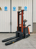 3000~5000mm New Onen Stand-on 中国叉车支架在驱动堆垛机上