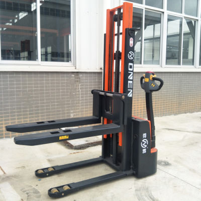 CE RoHS OEM 定制 1500kg 承载能力 1600mm 电动叉车后起重步行
